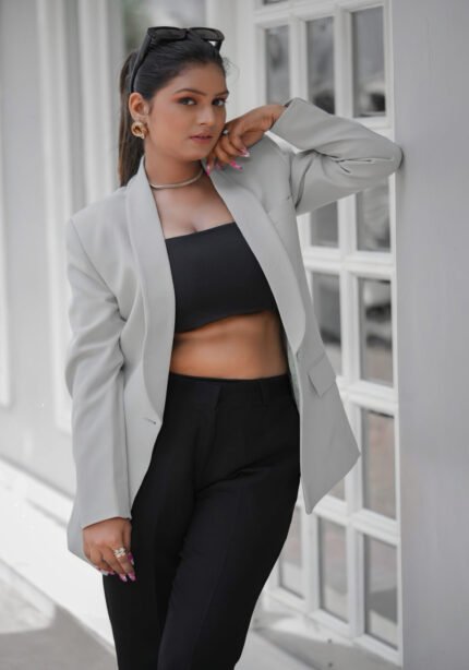 Single Breasted Light Grey Blazer