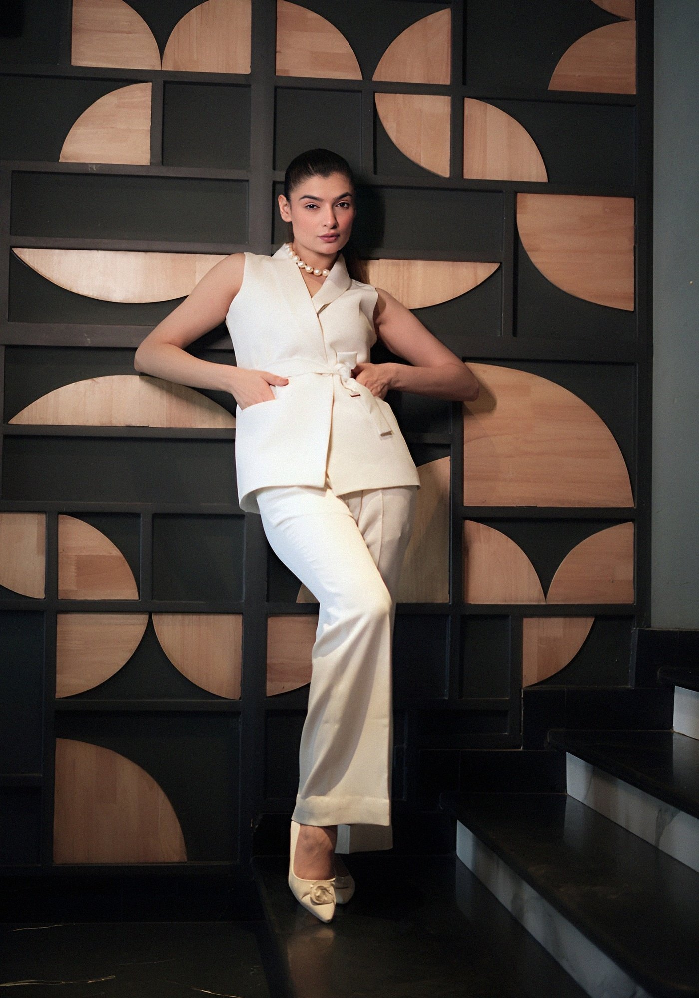 1717162010005_sr8mcu_2_0